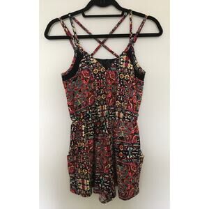 Xhiliration Abstract Print Spaghetti Straps Romper w Pockets Sz XS